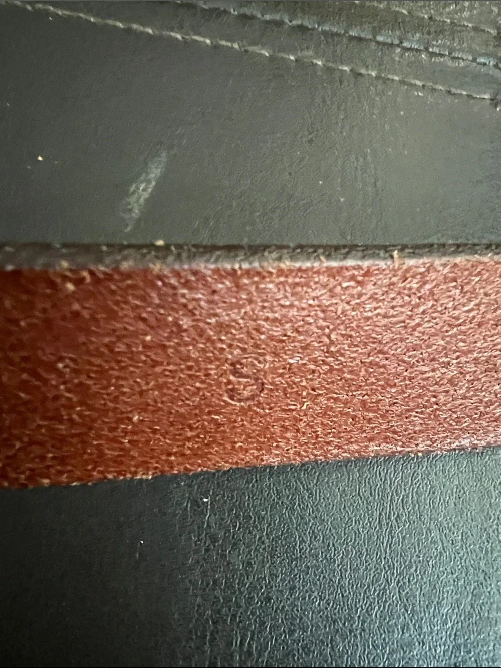 Izod Brown Leather Belt with Brushed Silver Buckle Size Small